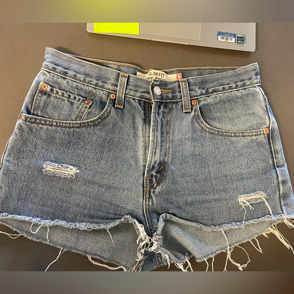 Levi’s Short